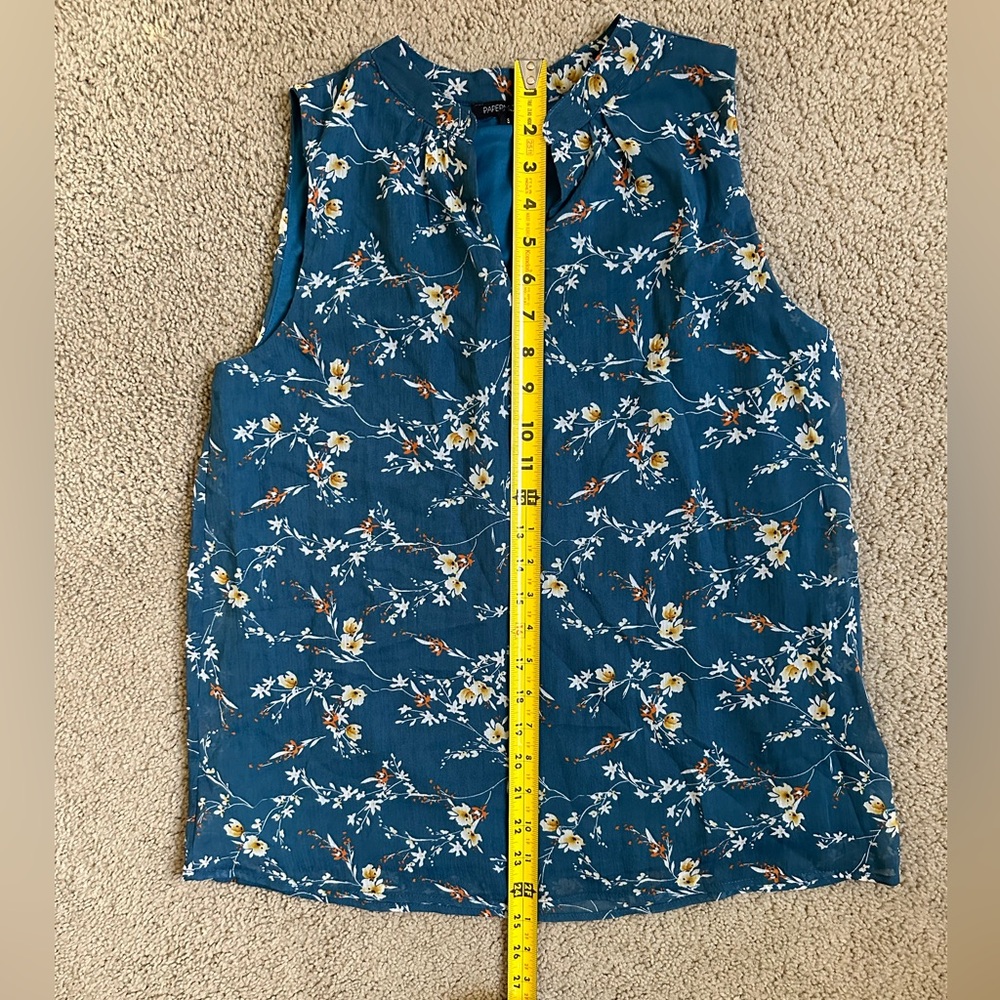 New Papermoon Sleeveless Floral Blouse – Size Small | Cute - Picture 3 of 8